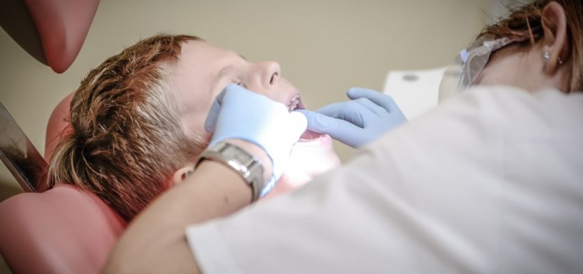 dentist-428646_1920