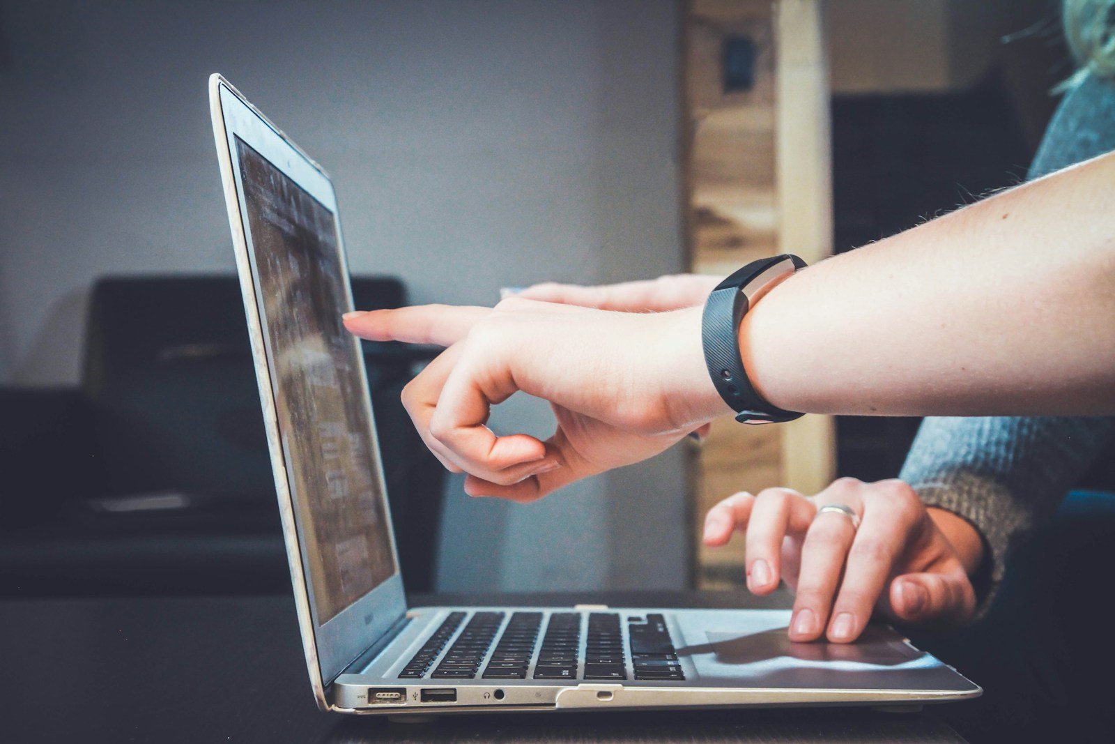 AI Data Privacy for Small Businesses in India: Safe Chatbot Use Checklist